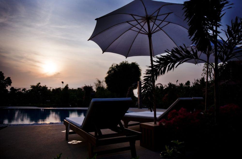 Jaroenrat Resort Samut Songkhram Dış mekan fotoğraf