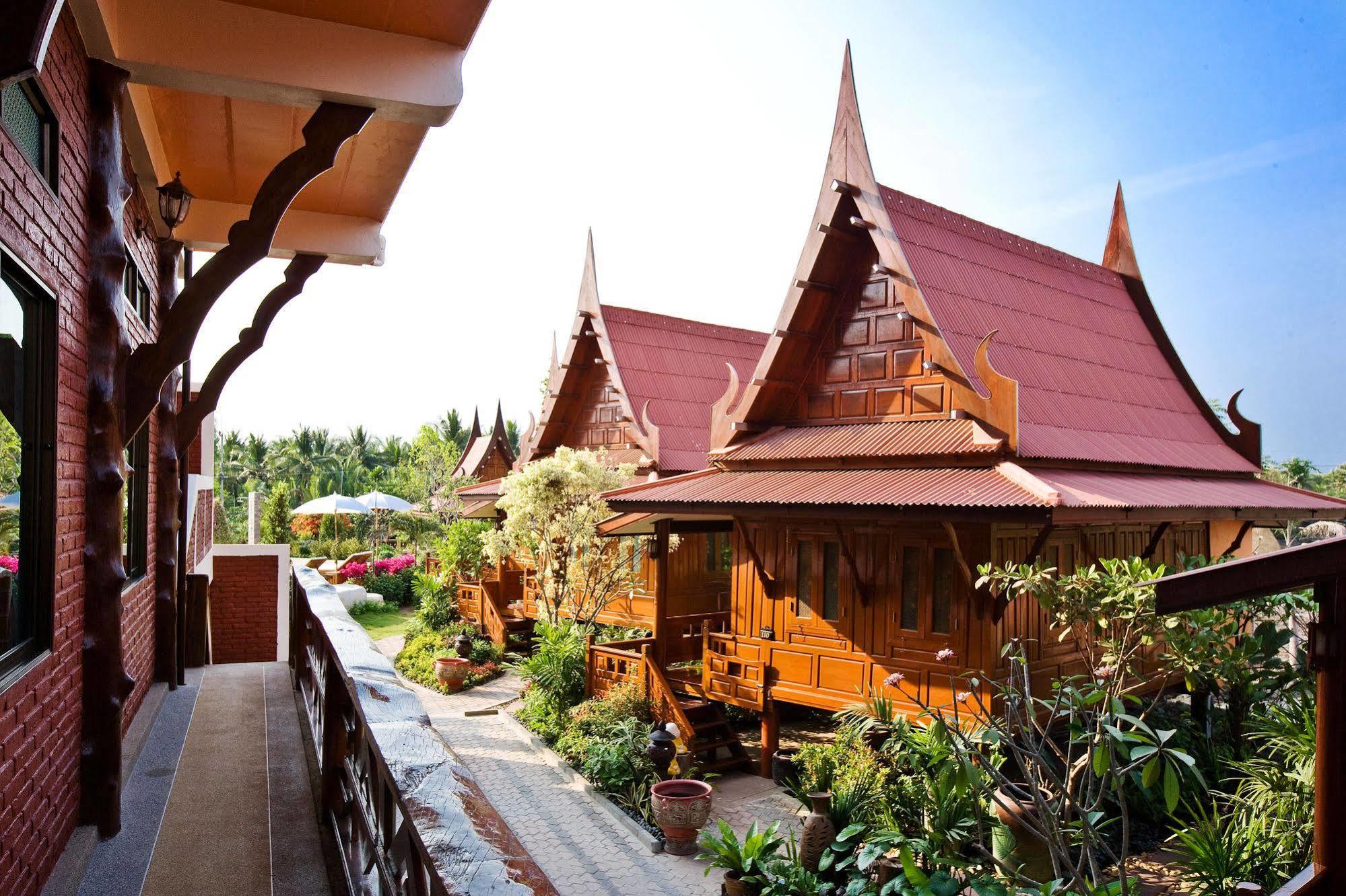 Jaroenrat Resort Samut Songkhram Dış mekan fotoğraf