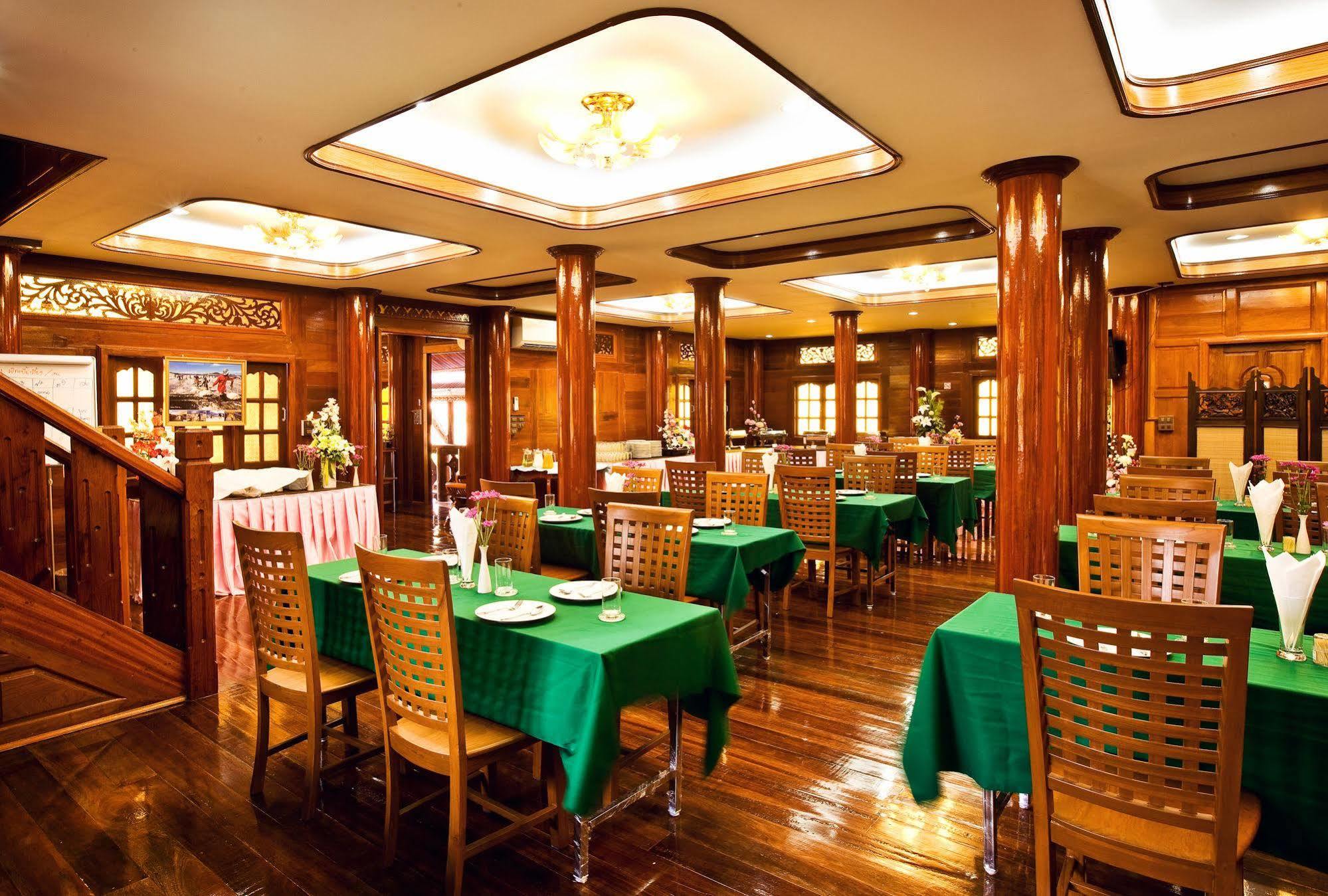 Jaroenrat Resort Samut Songkhram Dış mekan fotoğraf
